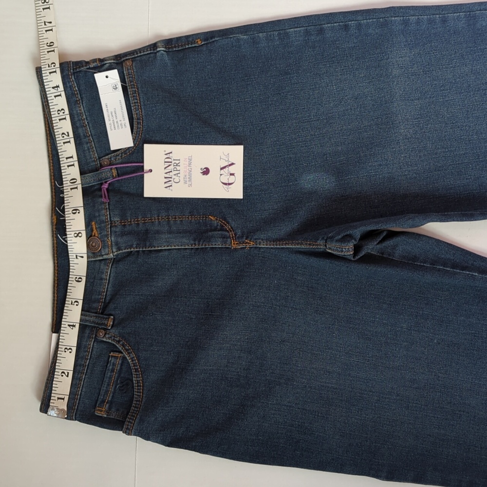 NWT Gloria Vanderbilt Amanda Slimming Effect Capri Denim Jeans 8 Blue Pockets - Picture 14 of 16